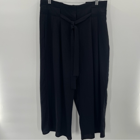 NWT L Love Paperbag Waist High Waist Black Cropped Pants Size Large - Picture 1 of 8